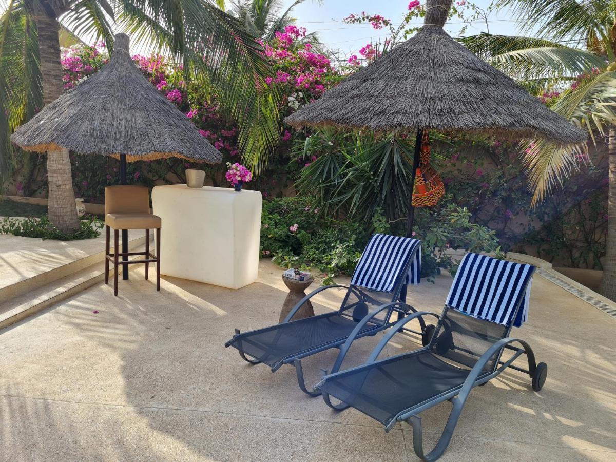 مبيت وإفطار Le Souimanga Bleu Saly المظهر الخارجي الصورة